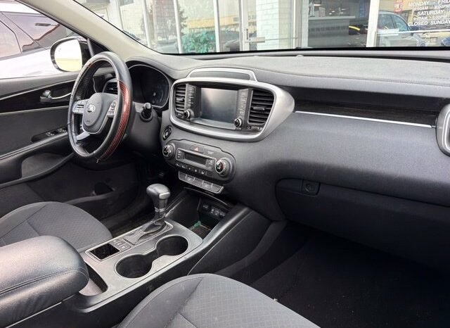
								Kia Sorento full									
