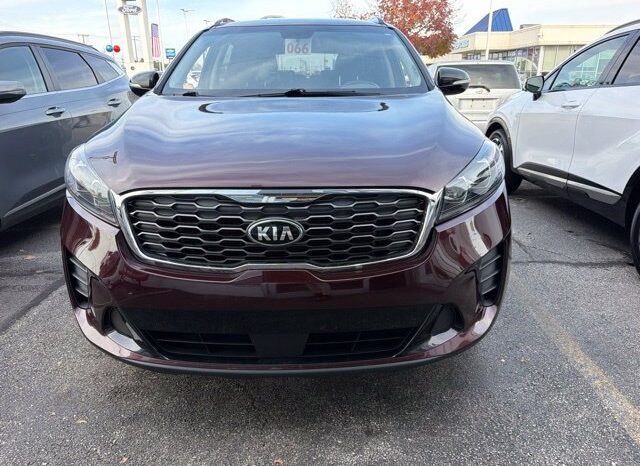 
								Kia Sorento full									