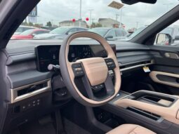 
										Kia Telluride Hybrid full									