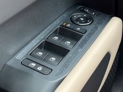 
										Kia Telluride Hybrid full									