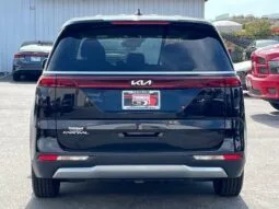 
										Kia Carnival full									