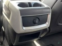 
										Kia Carnival full									
