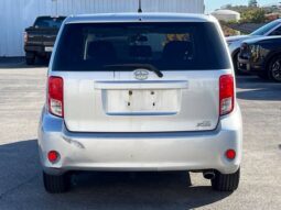 
										Scion xB full									