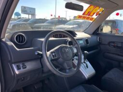 
										Scion xB full									
