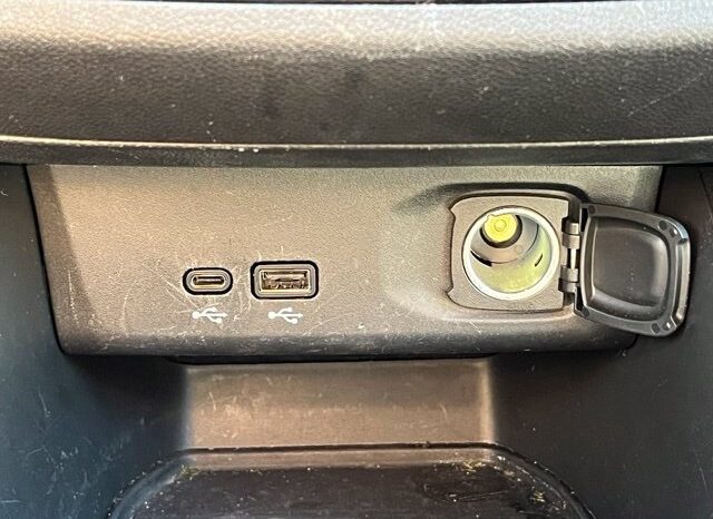 
								Buick Envista full									