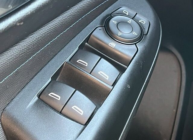 
								Buick Envista full									