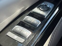 
										Kia Carnival full									