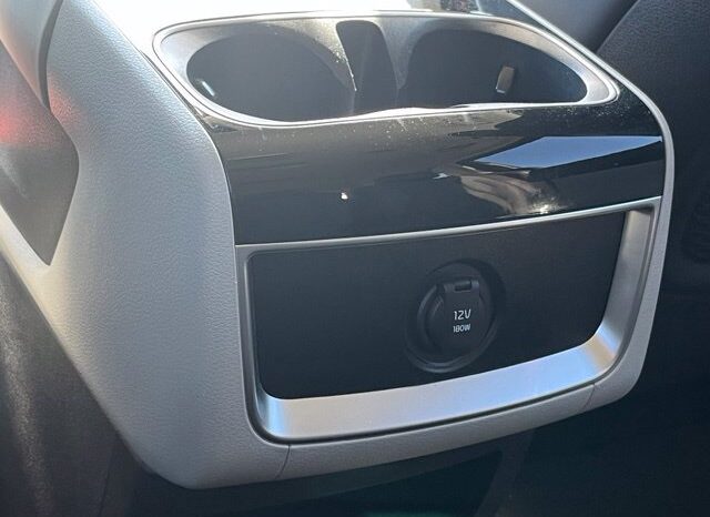 
								Kia Carnival full									
