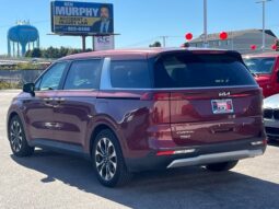 
										Kia Carnival full									