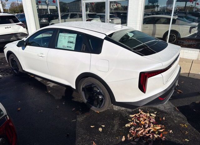
								Kia K4 full									