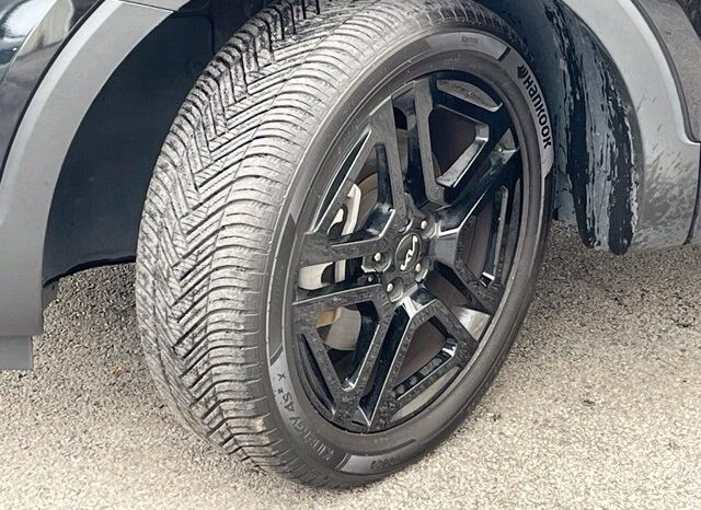 
								Kia Telluride full									