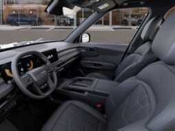 
										Kia Telluride full									