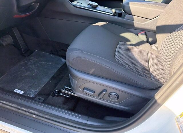 
								Kia Sportage Hybrid full									