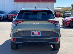 
										Kia Sportage full									