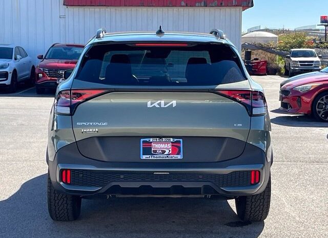 
								Kia Sportage full									