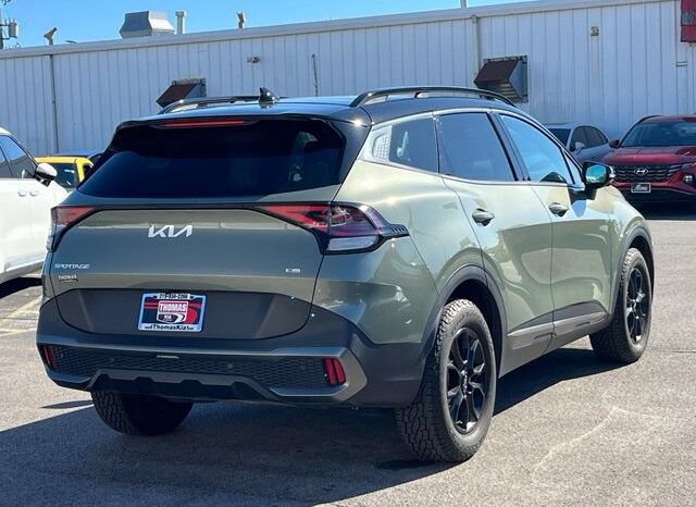 
								Kia Sportage full									