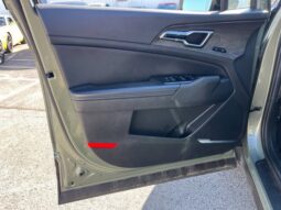 
										Kia Sportage full									