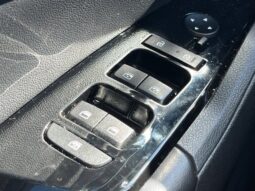 
										Kia Sportage full									