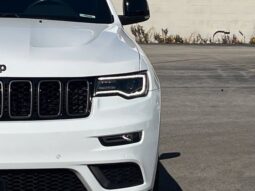 
										Jeep Grand Cherokee full									