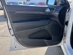 
										Jeep Grand Cherokee full									