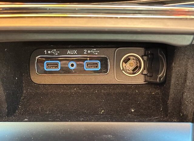 
								Jeep Grand Cherokee full									