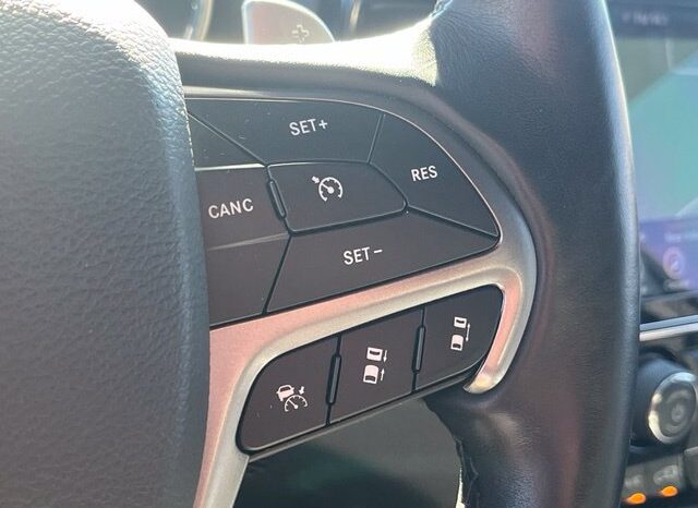 
								Jeep Grand Cherokee full									