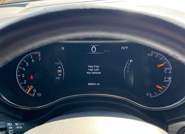 
								Jeep Grand Cherokee full									