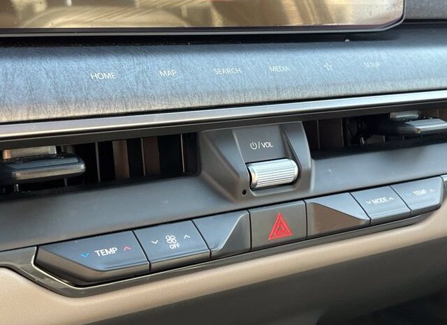 
								Kia EV9 full									