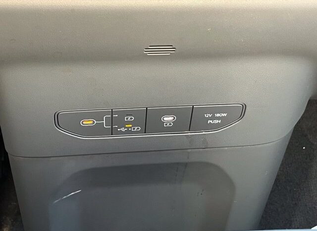
								Kia EV9 full									