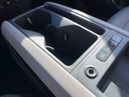 
										Kia EV9 full									