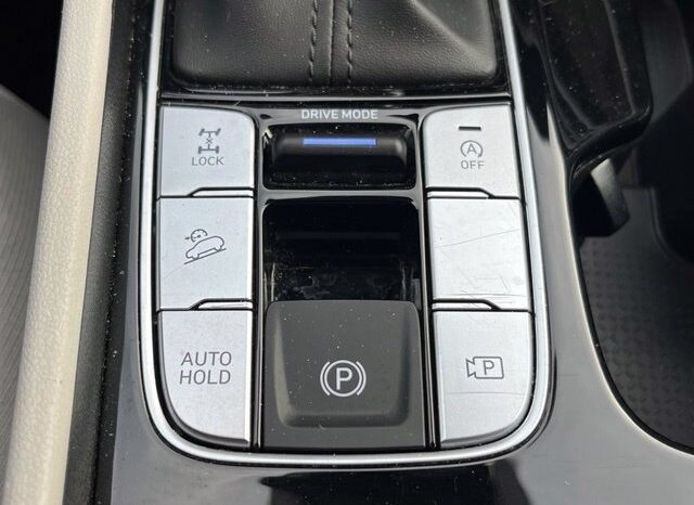 
								Hyundai Tucson full									