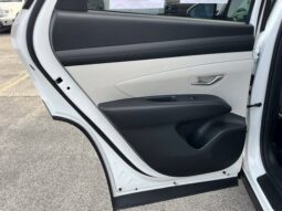 
										Hyundai Tucson full									