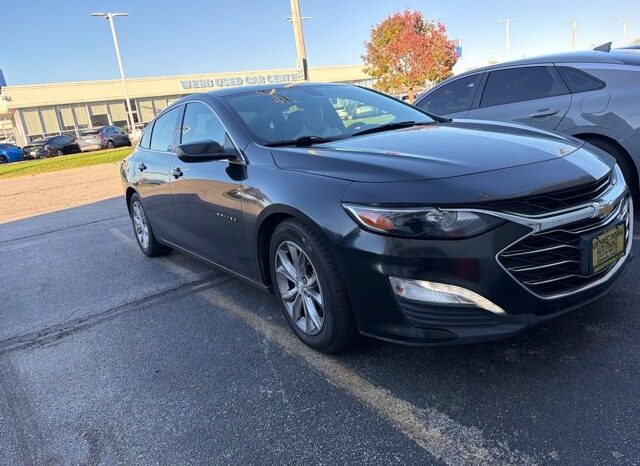 
								Chevrolet Malibu full									
