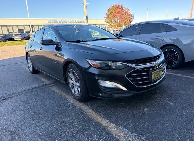 
								Chevrolet Malibu full									
