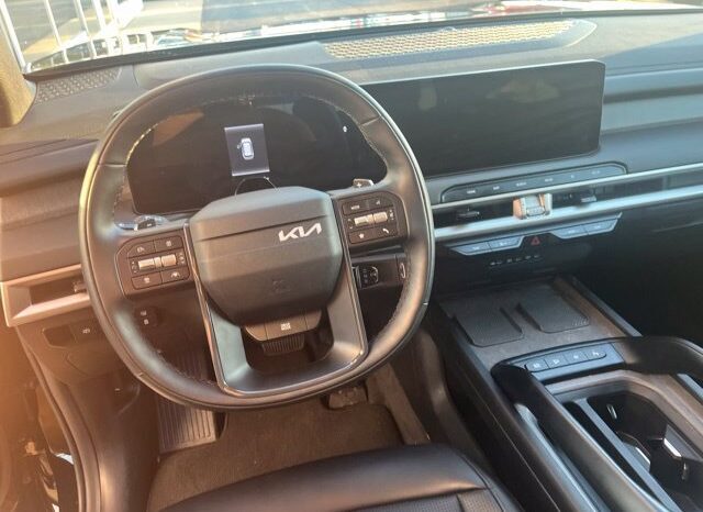 
								Kia Telluride full									