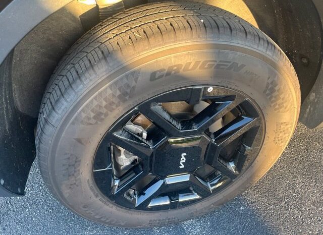 
								Kia Telluride full									
