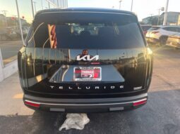 
										Kia Telluride full									