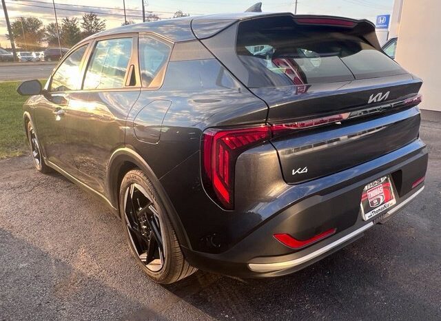 
								Kia K4 full									