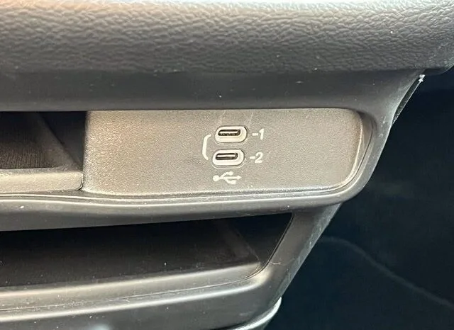 
								Chrysler Pacifica full									