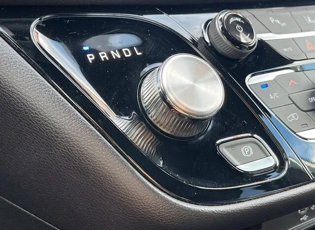 
								Chrysler Pacifica full									