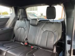 
										Chrysler Pacifica full									