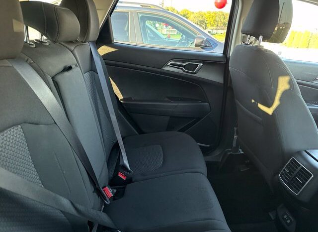 
								Kia Sportage full									