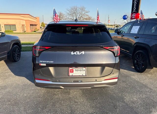 
								Kia Sportage full									