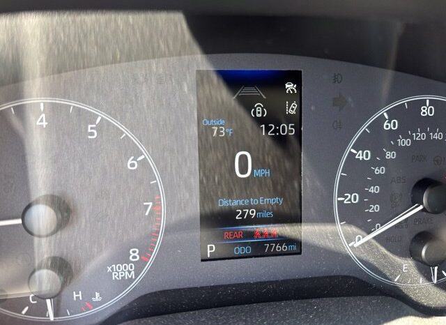 
								Toyota Corolla full									