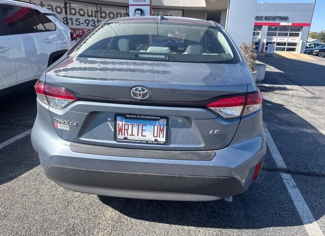 
								Toyota Corolla full									