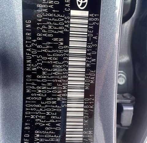 
								Toyota Corolla full									