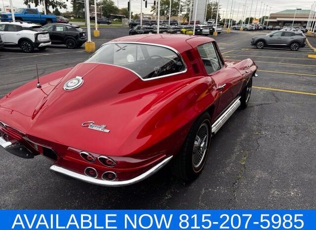 
								Chevrolet Corvette full									