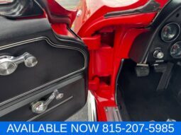 
										Chevrolet Corvette full									