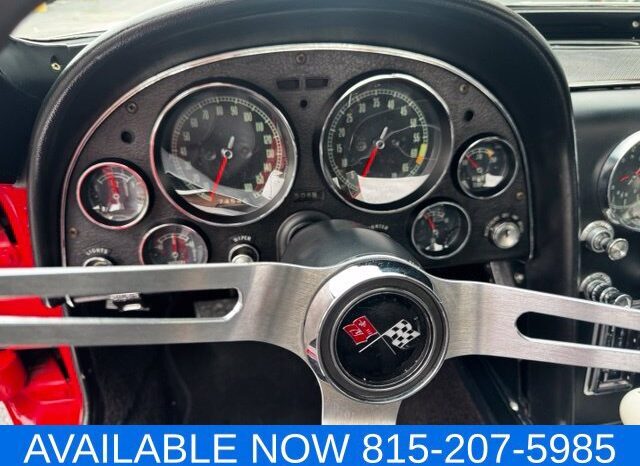 
								Chevrolet Corvette full									