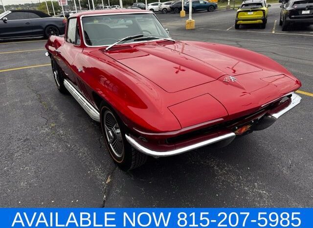 
								Chevrolet Corvette full									